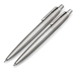 Набор из 2х ручек в подарочной коробке  &laquo;Паркер Джоттер Стэнли Стил Си Ти&raquo;.  Шариковая ручка синяя и механический карандаш.