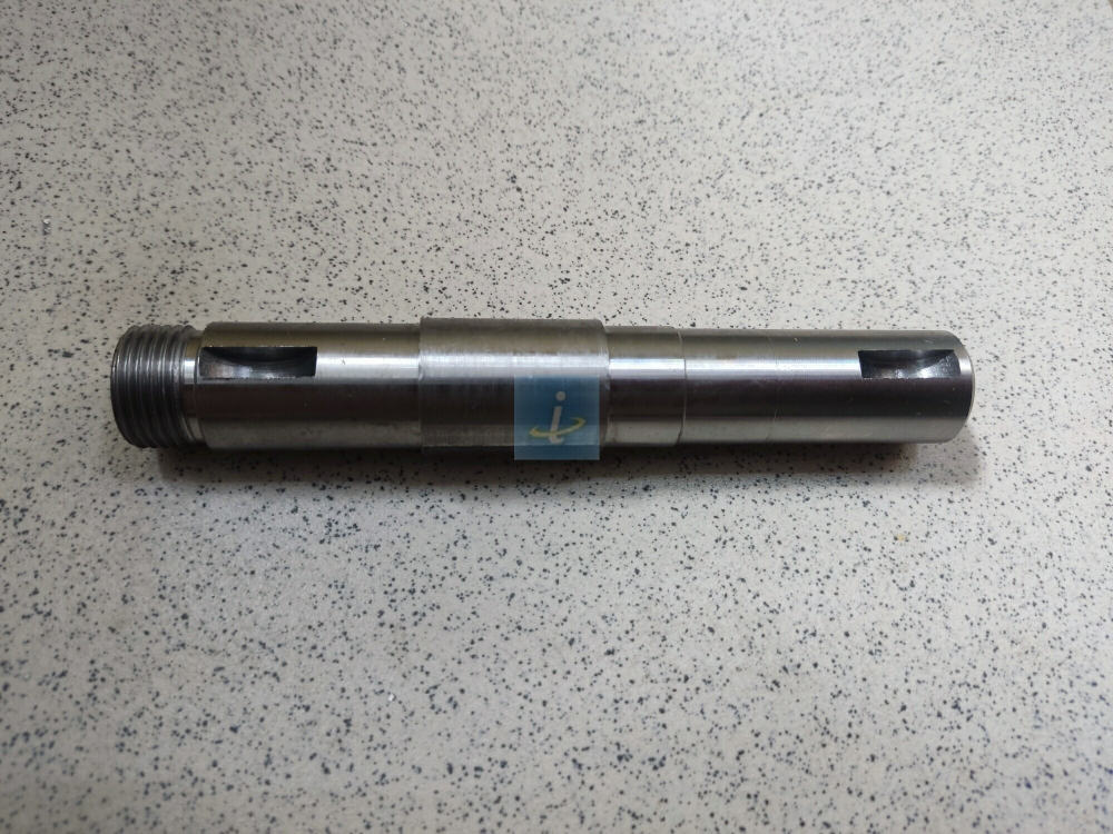 Вал привода ТНВД (с.о. 165мм) 236-1029154-Б2