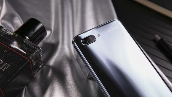 Honor 10. Средний класс наступает