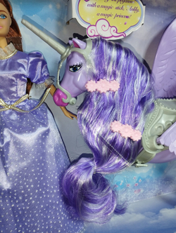 Набор Кукла и Магический пегас, арт.99129, высота куклы 31см, от 3-х лет.