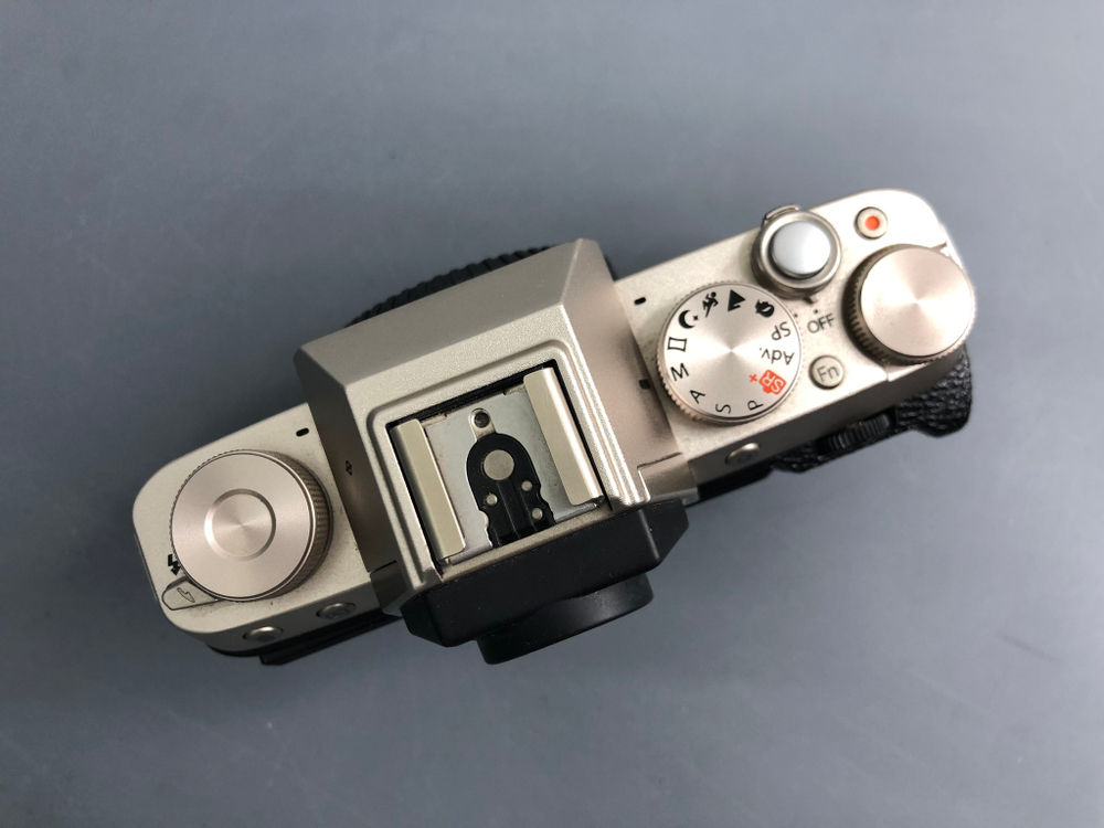 FujiFilm X-T100 Body