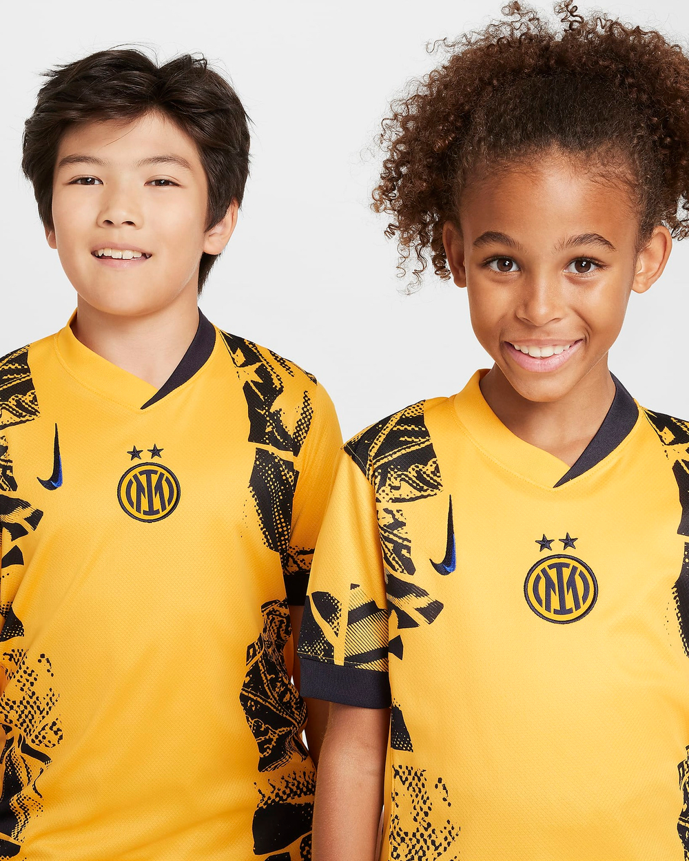 Nike internazionale sales