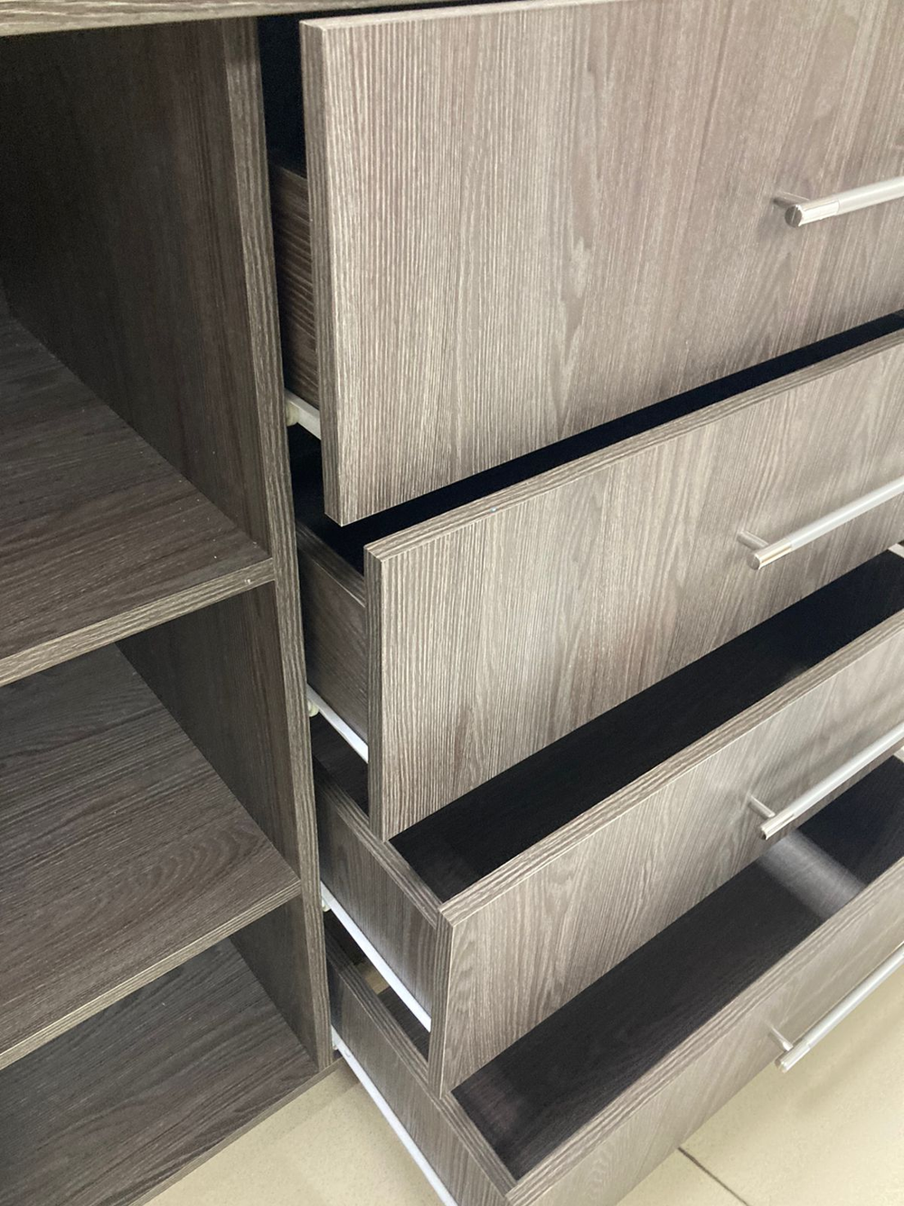 Комод-9 ясень анкор темн./ясень анкор св