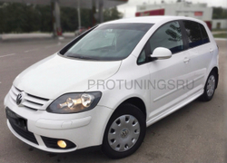 Накладки на пороги R-Line Style для Volkswagen Golf Plus I / II (2004–2014)