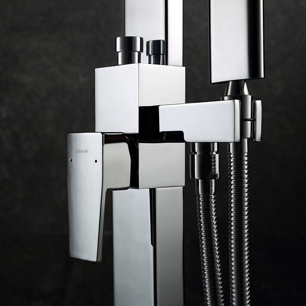 Смеситель для ванны Black&White Universe отдельностоящий, серебристый хром (U3311)