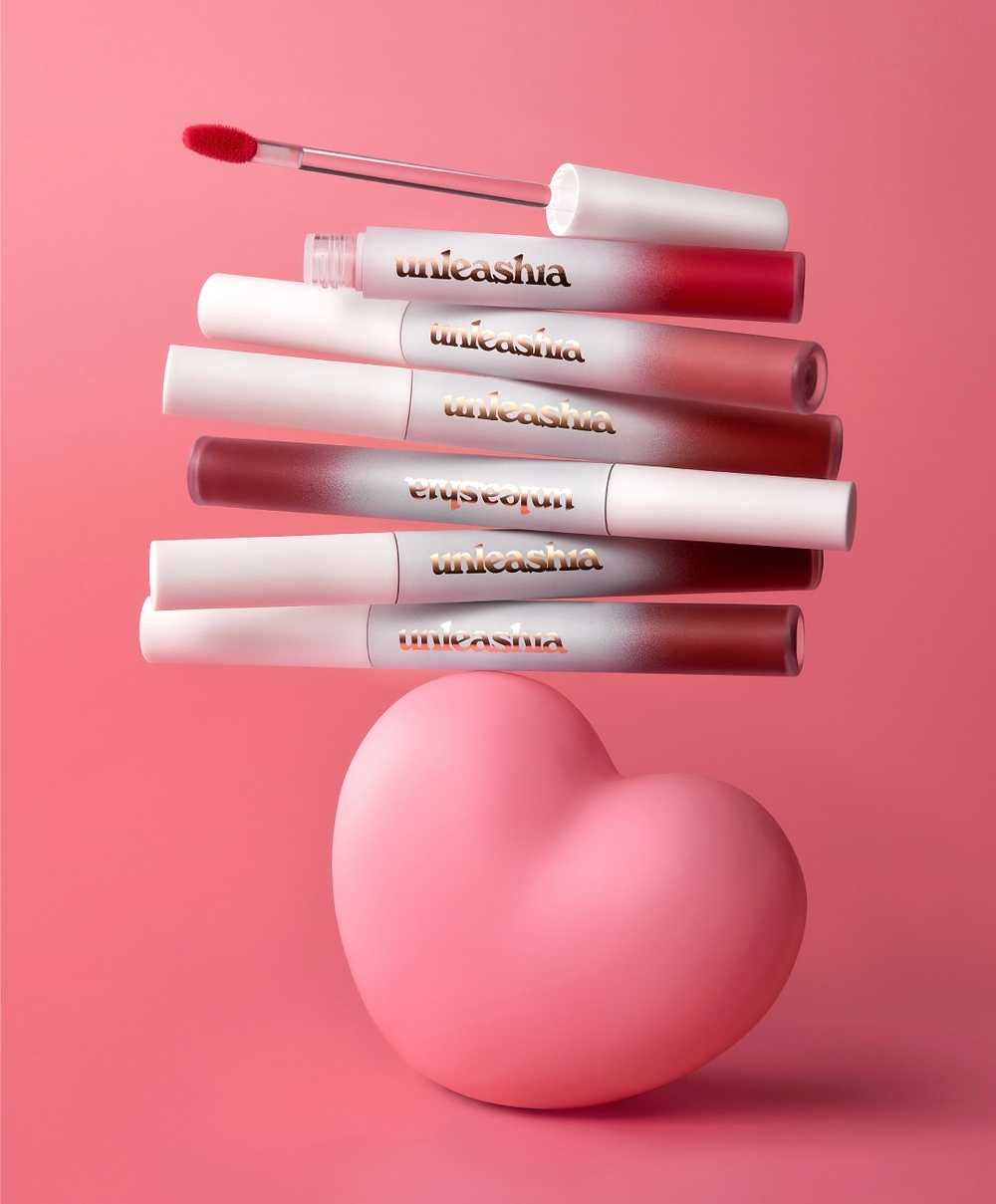 UNLEASHIA Luv Hug Velvet Tint - Вельветовый тинт для губ