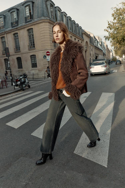 ZARA КУРТКА С ОТЛОЖНЫМ ВОРОТНИКОМ, КОРИЧНЕВЫЙ