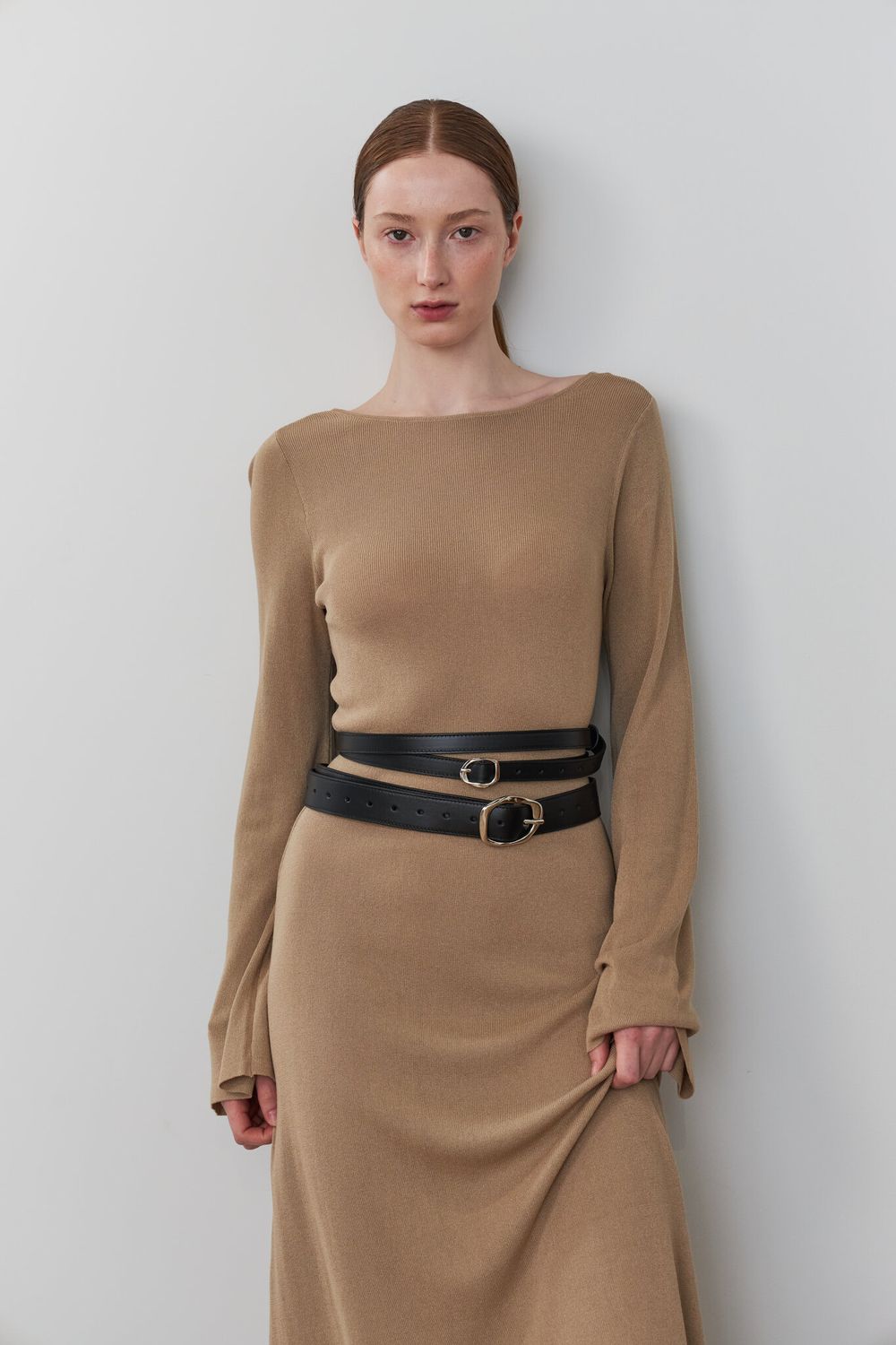 БАЗОВЫЙ РЕМЕНЬ С МЯТОЙ ПРЯЖКОЙ BLACK