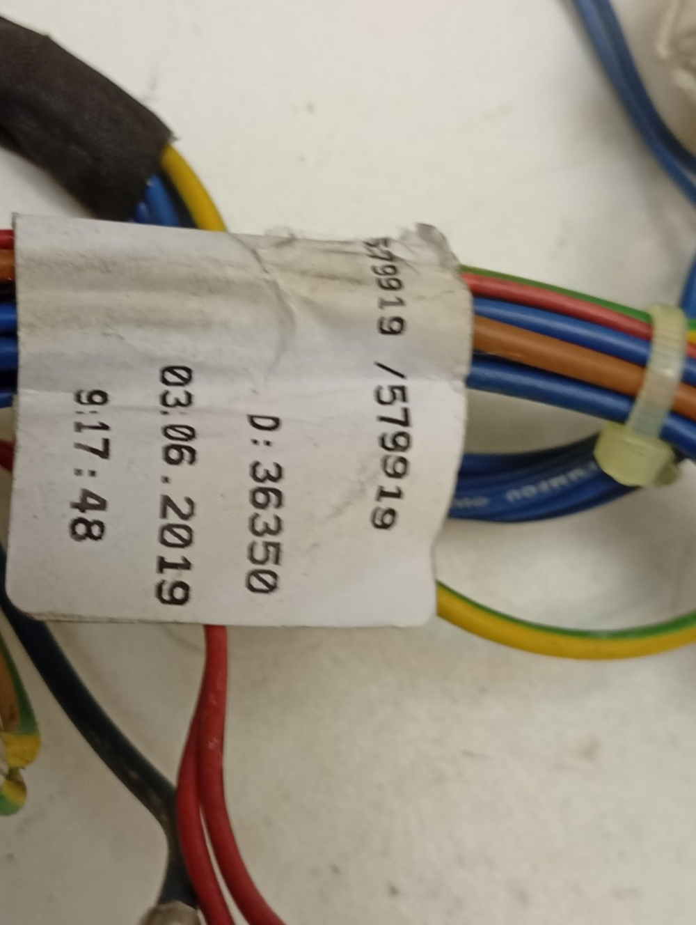 WE60S3 кт67 Комплект проводов для стиральной машины Gorenje 579919 б/у