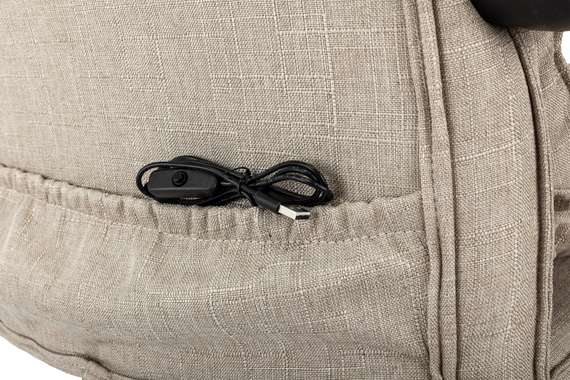 Кресло руководителя Бюрократ CH-820MSG-F бежевый 38-402 крестов. пластик подст.для ног