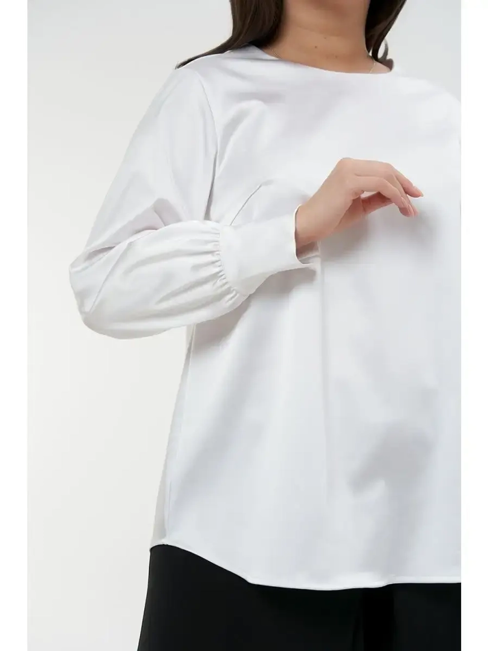 Блузка атласная