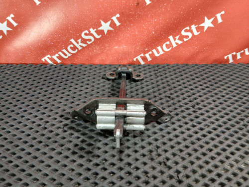 Ограничитель двери