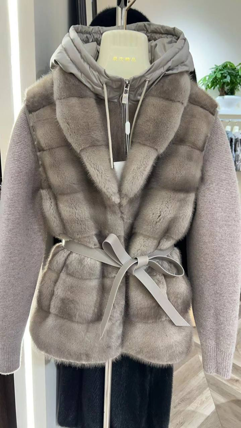 Жилет Loro Piana