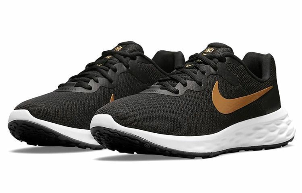 Кроссовки Nike Revolution