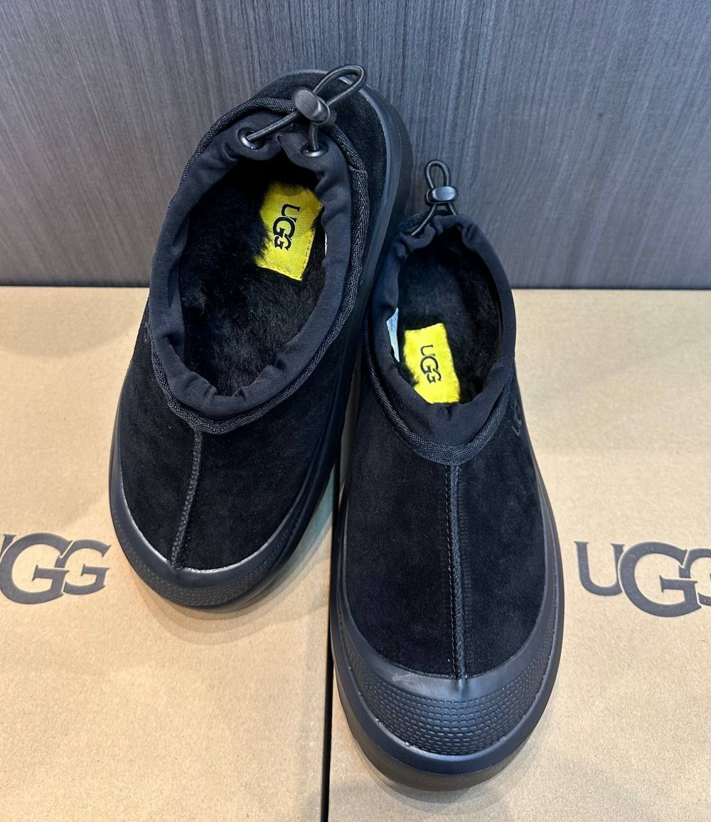 UGG