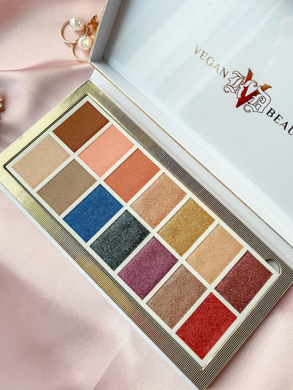 Kat Von D Edge Of Reality Eyeshadow Palette