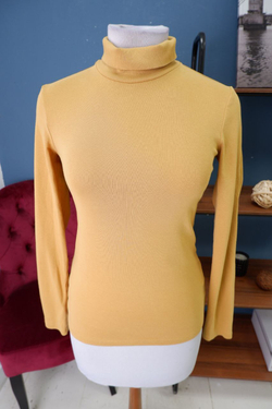 Водолазка Uniqlo повседневная 42 размер