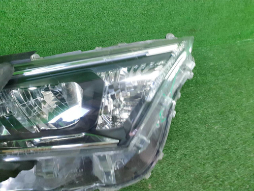 Битая Фара правая Toyota RAV4 5 XA50 (2018-н.в.) LED