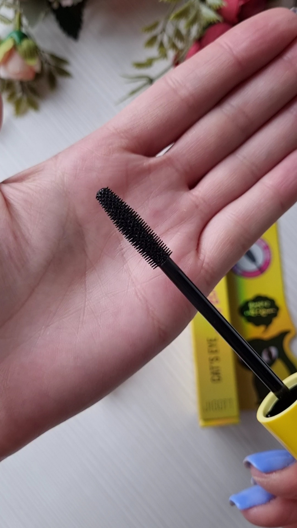 Jigott / Ухаживающая тушь для ОБЪЁМА /ПОДКРУЧИВАНИЯ/ УДЛИНЕНИЯ ресниц Cat's Eye Mascara, 12 гр