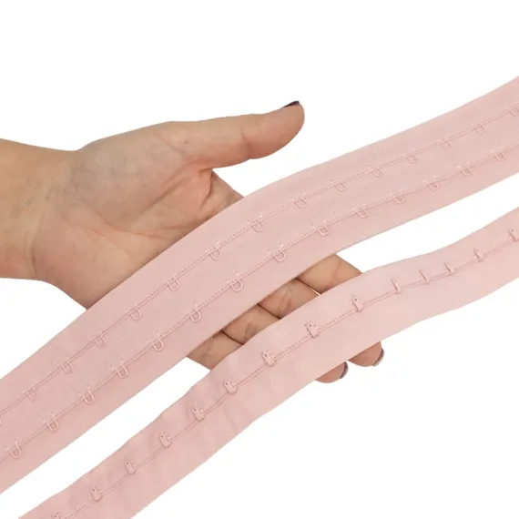 Крючки на ленте двухрядные пыльно-розовые