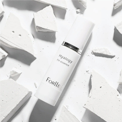 Hyalogy FH Essence, 30 ml Омолаживающая сыворотка для зрелой кожи