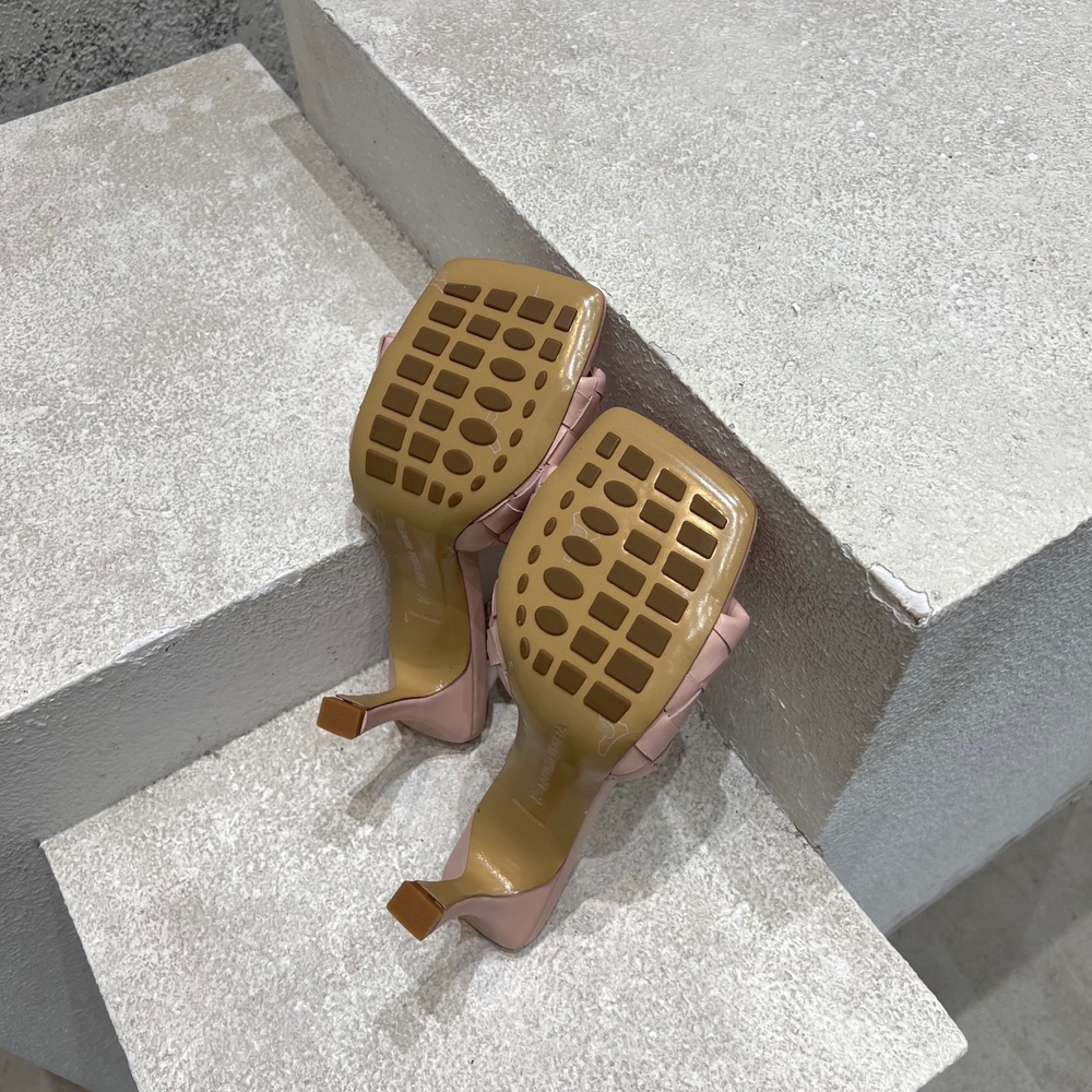 Bottega Veneta Parco Mule