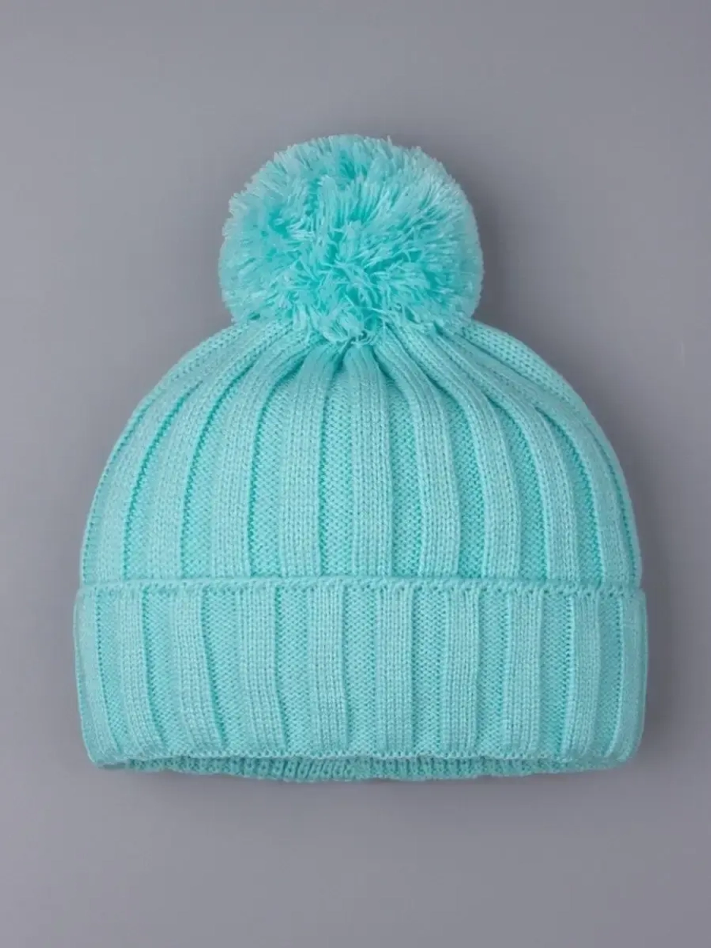 Шапка детская осенняя вязаная с помпоном