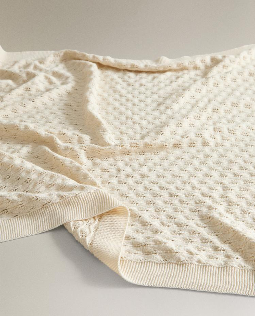 ZARA HOME ДЕТСКИЙ ПЛЕД С УЗОРОМ, ЭКРЮ