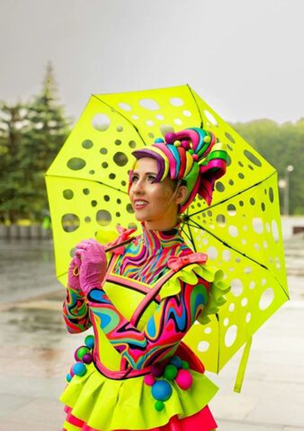 Цирковое шоу мыльных пузырей