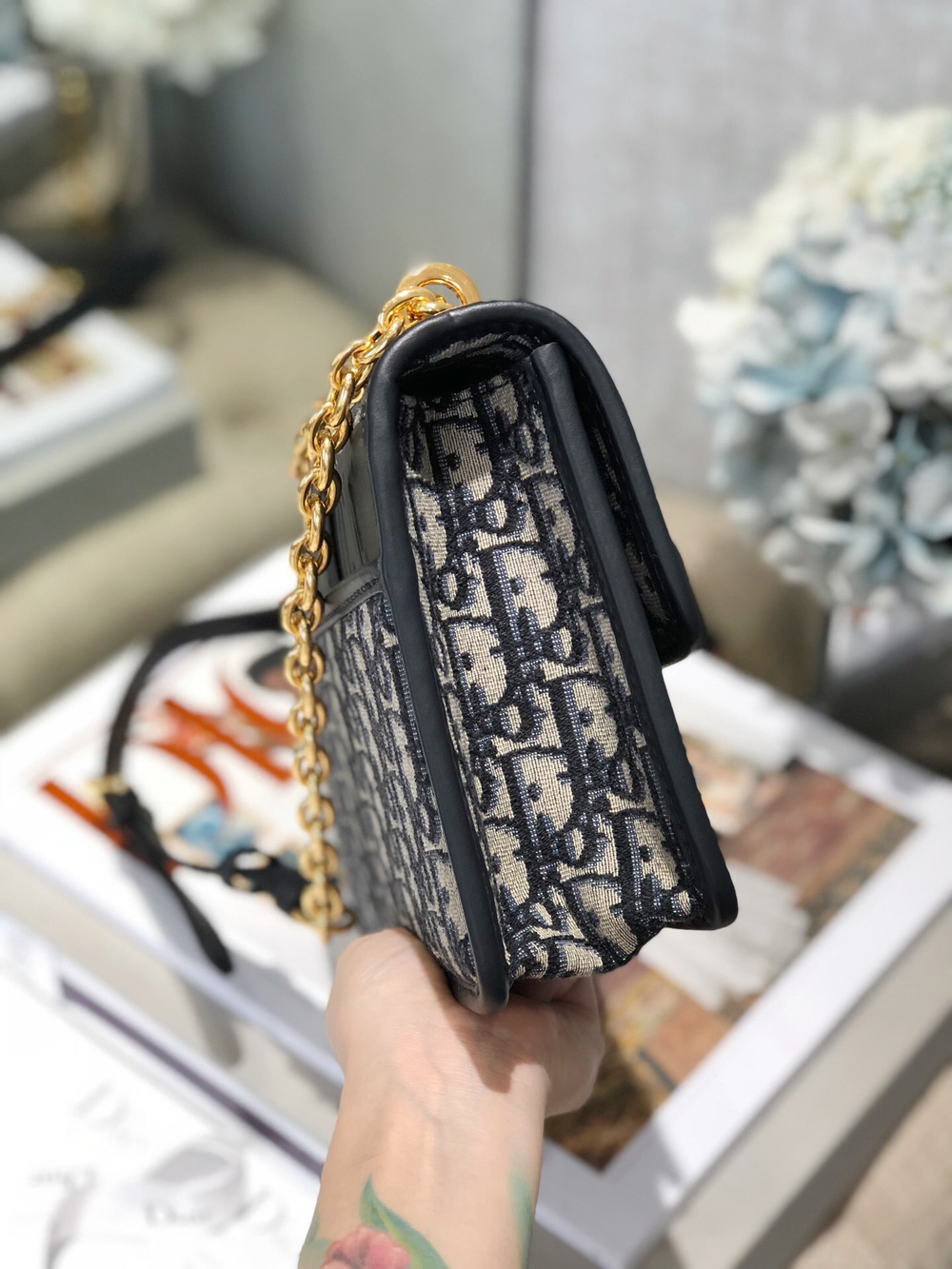 Christian Dior 30 Montaigne Chain Bag