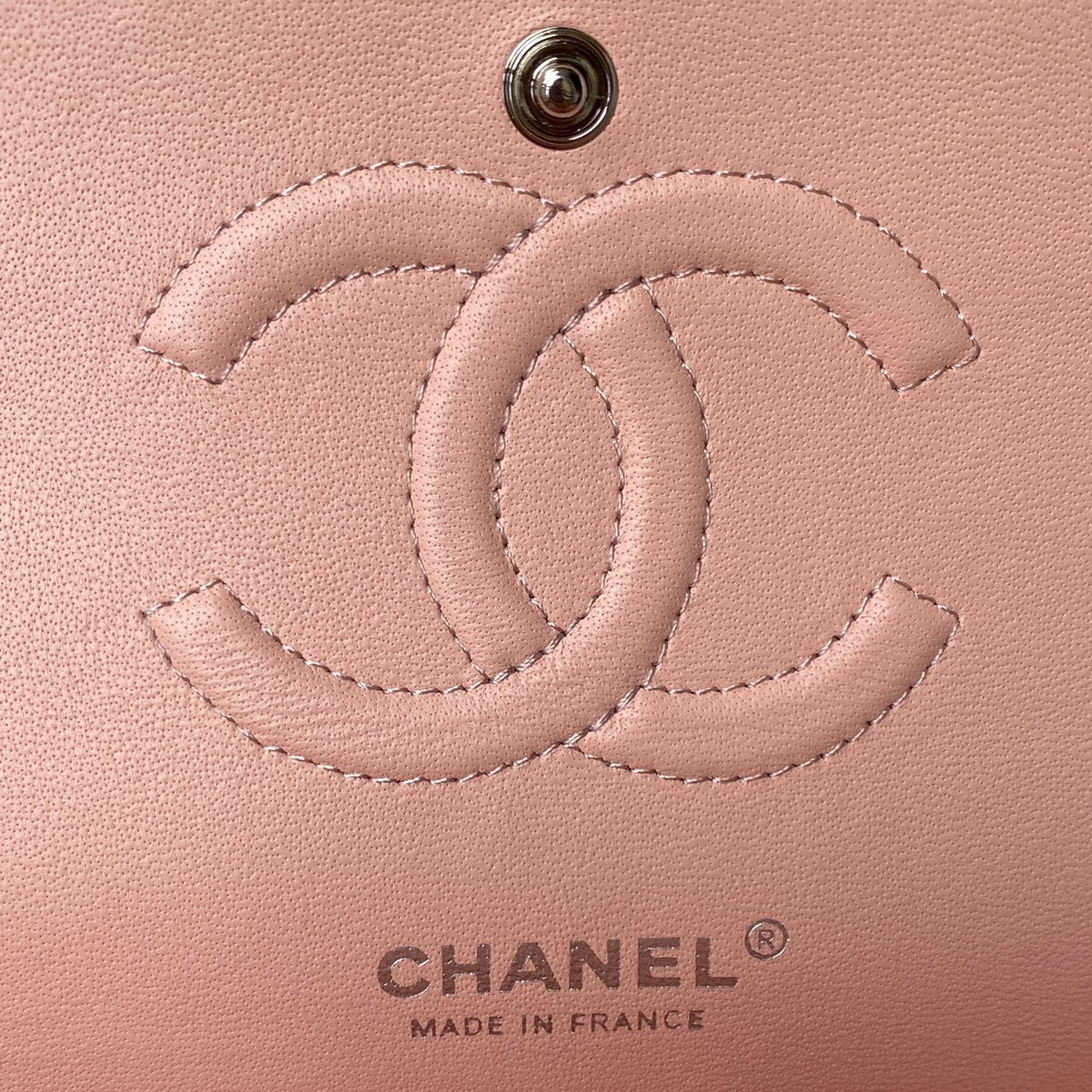 Chane1 Classic Flap Bag 25 cm