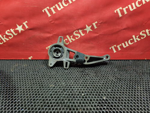 Кронштейн интеркулера левый 2019 г.