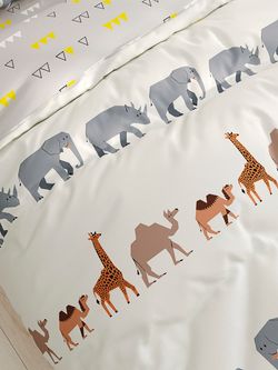Постельное белье Сказка "Саванна/Саванна (компаньон)" 2-спальный Наволочка 50х70 см 2 шт Простынь на резинке 160х200 см Пододеяльник 175х215 см, перкаль