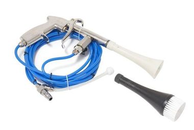 Пистолет пневматический ''Tornado''для химчистки салона а/м с комплектом шлангов и сменной щеткой-насадкой Forsage F-20384