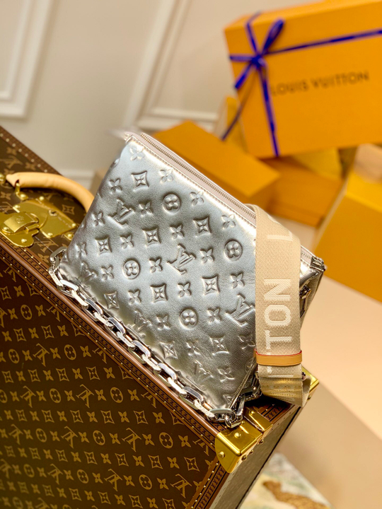 Louis Vuitton Coussin PM