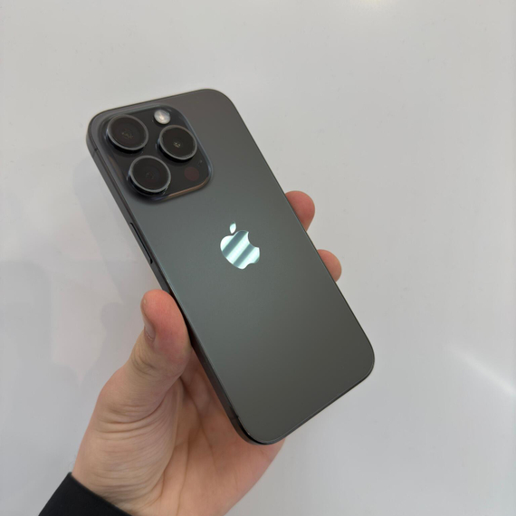 Apple iPhone 15 PRO 128GB АКБ 88% без ремонта без вскрытия (Полный комплект)