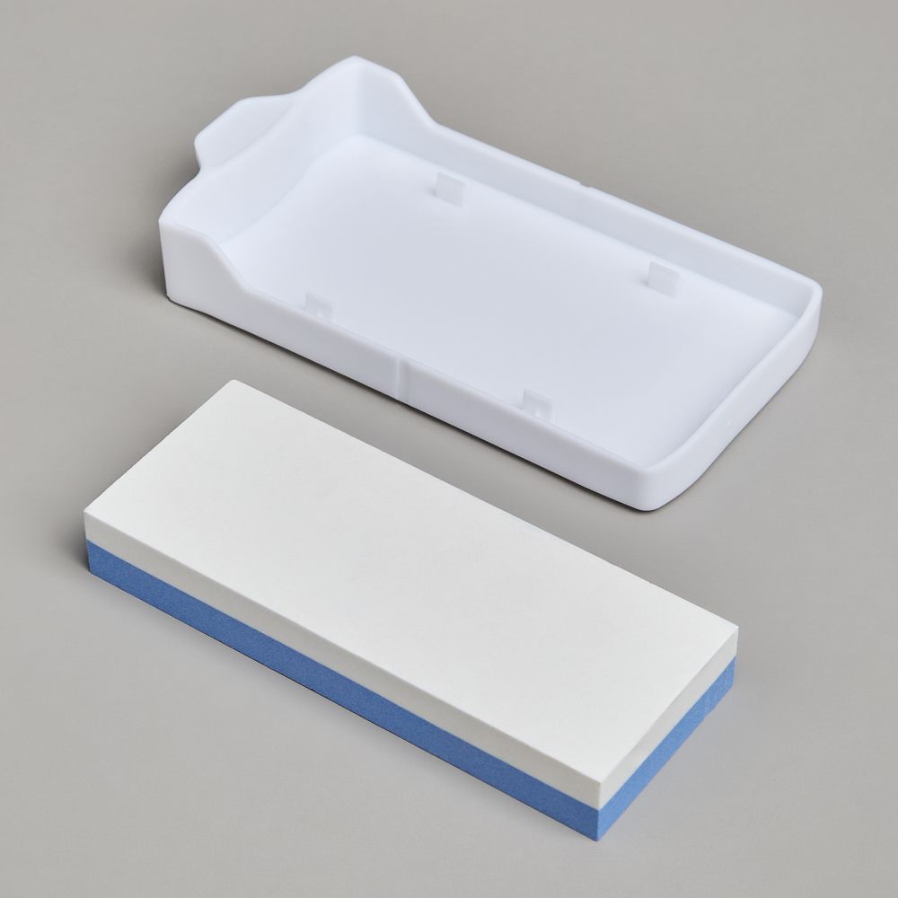 ПОДСТАВКА ДЛЯ НОЖЕЙ AGNESS С ТОЧИЛЬНЫМ КАМНЕМ 13,6*14,6*23 СМ