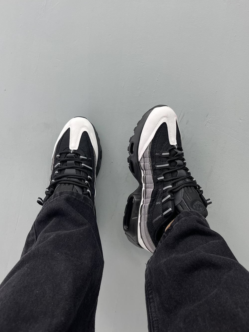 Кроссовки Nike Air Max #A6543 (чёрн.-сер.)