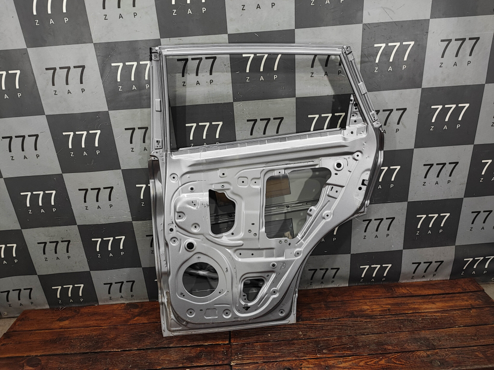 Дверь задняя правая Geely Coolray 19-нв Б/У Оригинал 5081040200C15
