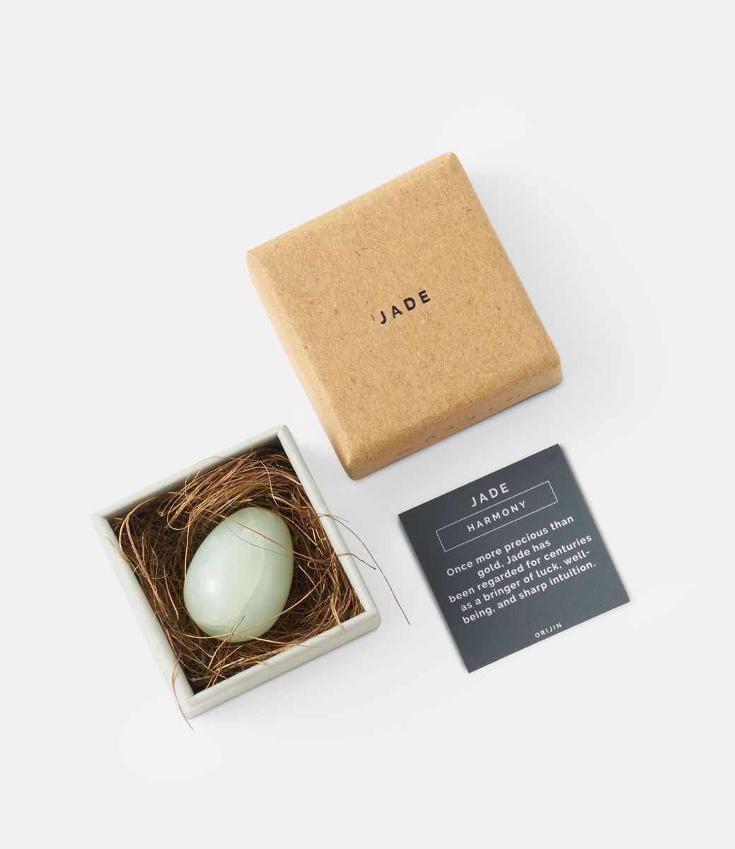 Orijin Thinking Egg Jade — талисман из нефрита