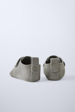 ZARA КОЖАНЫЕ ПИНЕТКИ, СЕРЫЙ