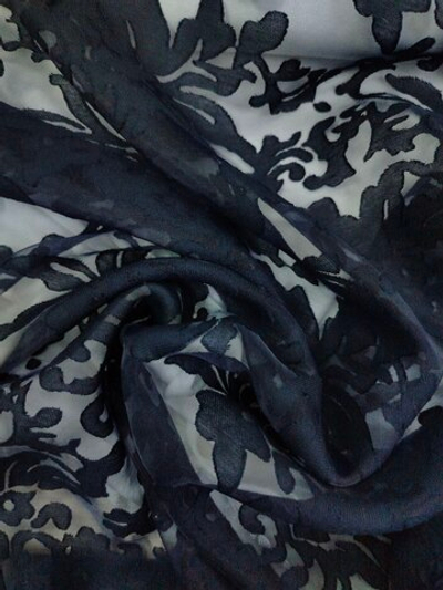 Органза с эффектом деворе