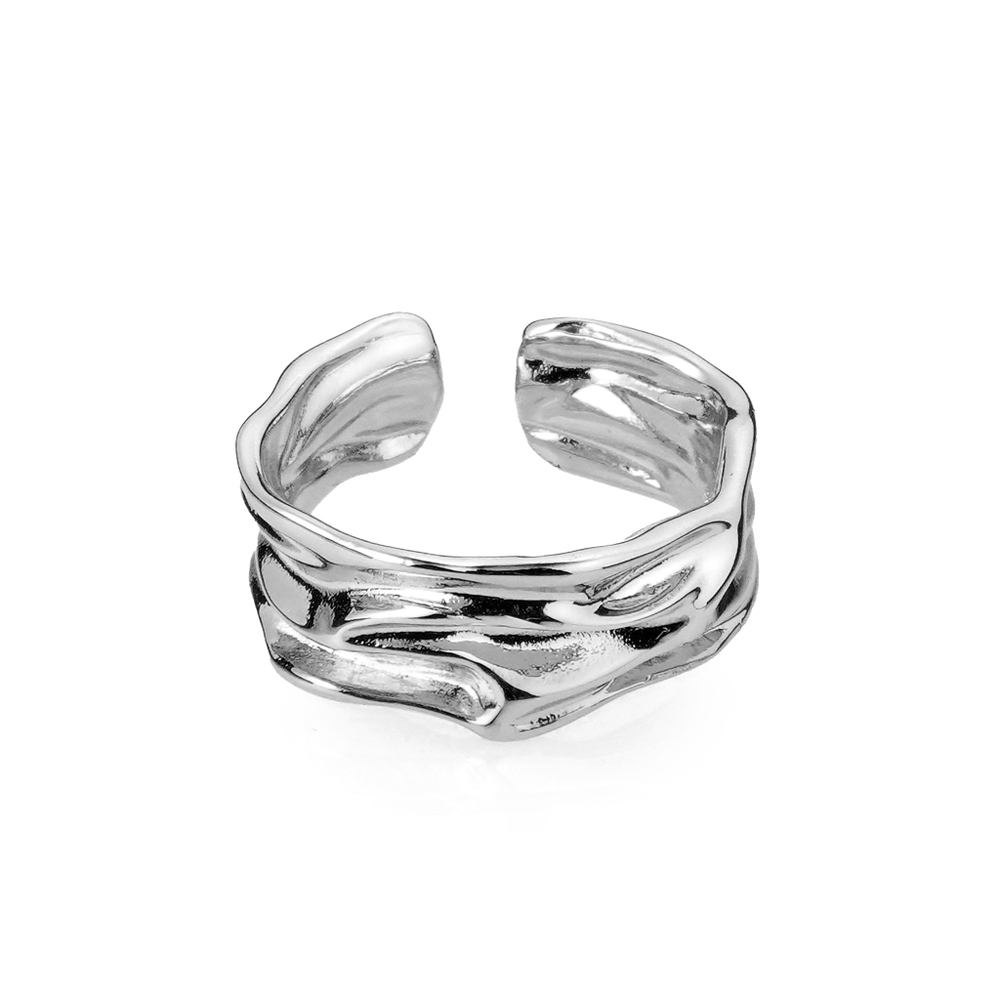 Латунное кольцо базовое "Мятый металл" silver
