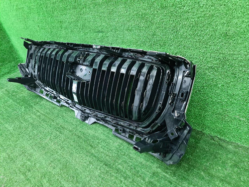 Решетка радиатора Geely Monjaro (2021-н.в.)