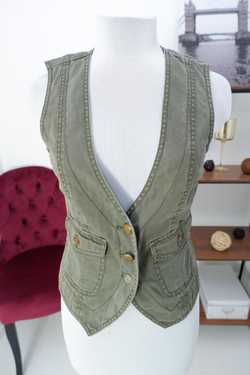 Жилет Esprit красивый 42 размер