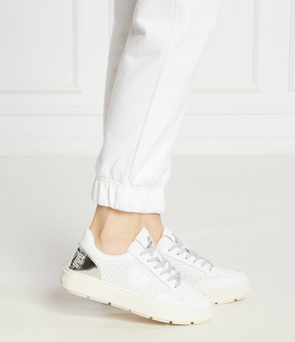 Кожаные кроссовки Love Moschino - экрю(JA15274G1IJC4)