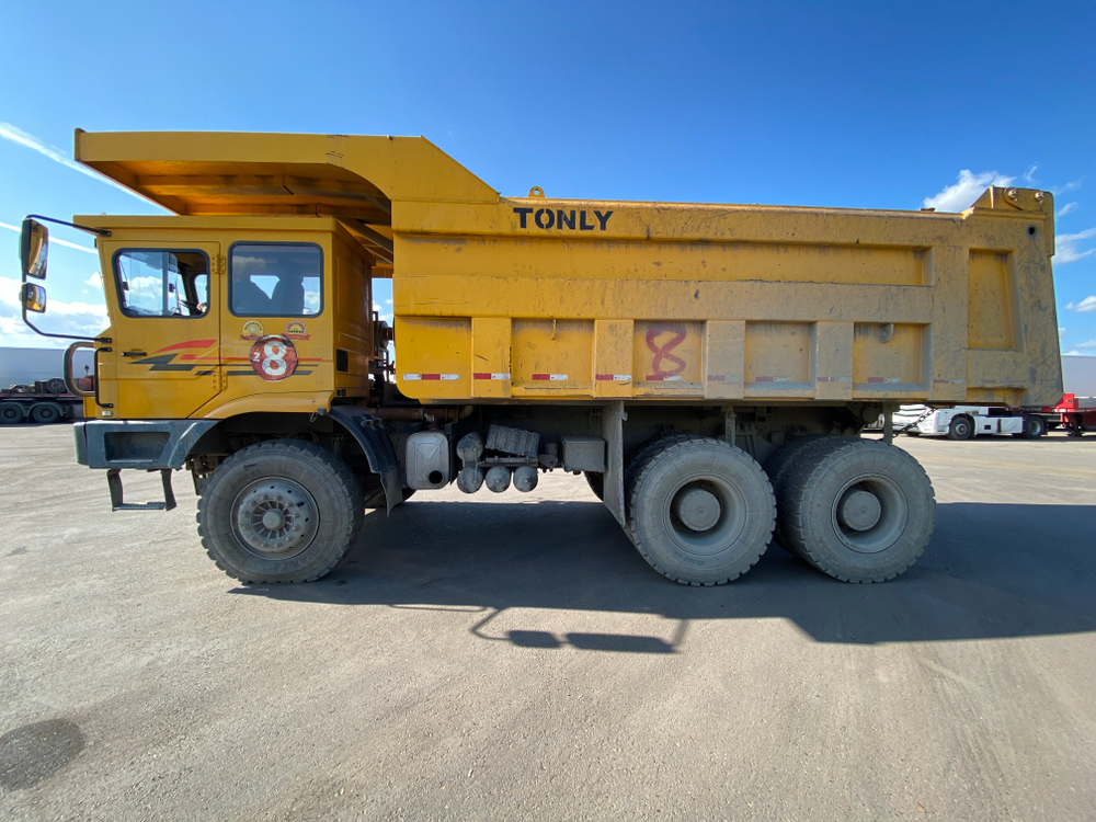 TONLY TL875B 6x4 Карьерный самосвал TL875B (Дизельный, 11,6 л, 429 л.с., МТ)