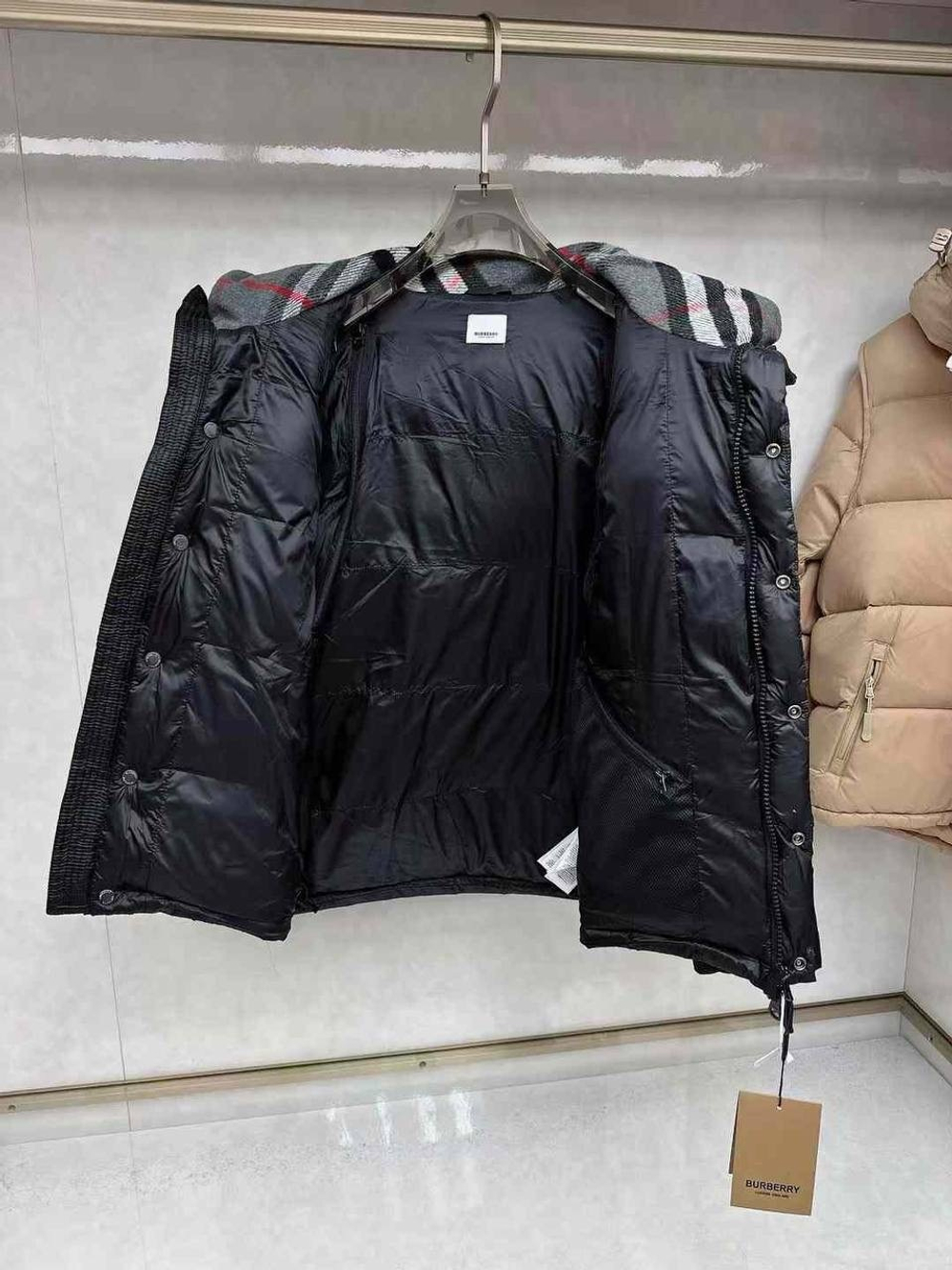 Пуховик Burberry
