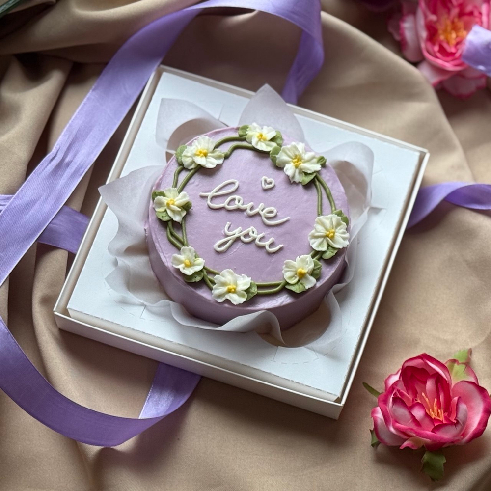 Бенто торт сиреневый с надписью «Love you» – на заказ в Москве