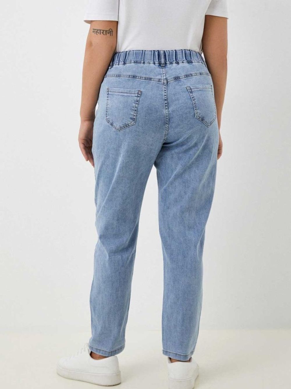 Джинсы на резинке